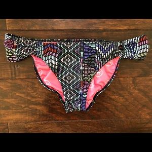 💕VS PINK swimsuit bottoms